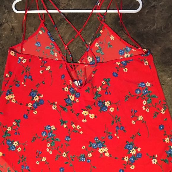 Floral top - Picture 4 of 4